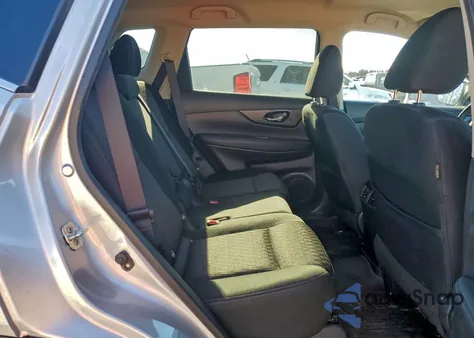 2018 Nissan Rogue S z USA, uszkodzony, nr VIN KNMAT2MT7JP518918